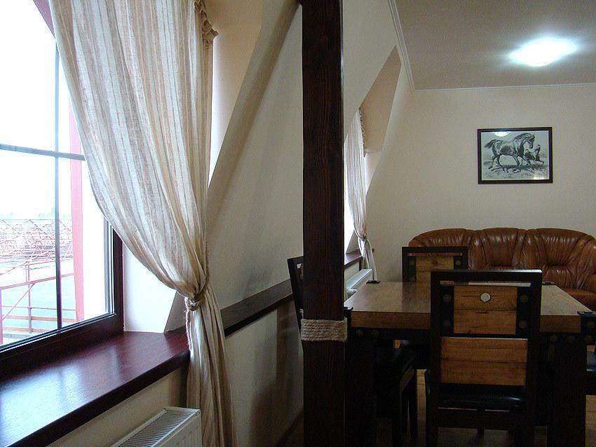 Hotel Zolota Pidkova Kozlin Exterior photo